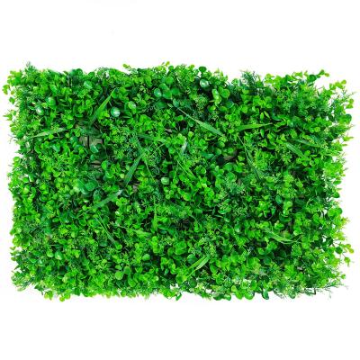 China 2022 Top Vertical Wall Easily Assembled Green Artificial Wall Selling Garden Fence Plants Pe Leaf Artificial Wall for sale