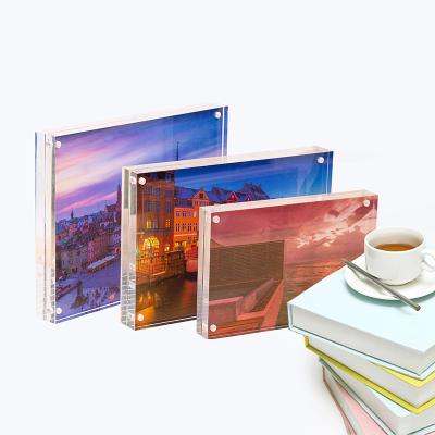 China Environmental Friendly Clear Acrylic Magnetic Photo Frame Block Picture Display Desk Holding Double Sided Picture Frames for sale