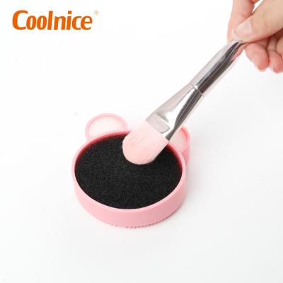 China Multifunctional Small Size Sponge Set Air Removal Color Brush Dry Makeup Brushes Sweep Cleaning Mat for sale