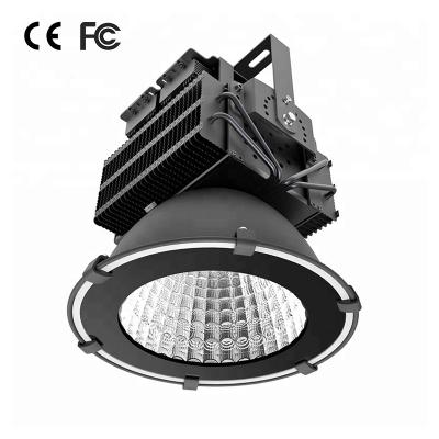 中国 Intense 200W High Power LED Warehouse Stadium Lights 22000lm 6500K LED High Bay Light Flood Light 販売のため