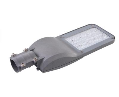 中国 ROAD Waterproof IP66 Ik10 Outdoor High Lumen 100W LED Street Light 販売のため