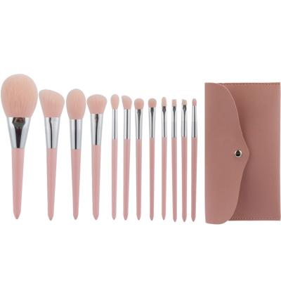 China Angular Blush Good Quality Makeup Set Brush 12pcs Professional Makeup With Wooden Handle for sale