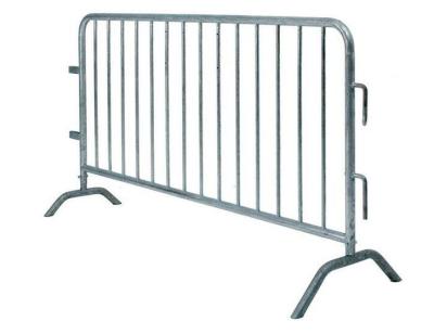 中国 Crowd Control Barrier provide quick and efficient barrier for person 販売のため