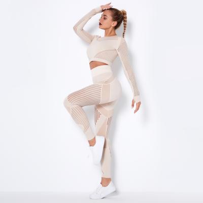 China 2022 Hot Selling Unique Design Viable Yoga Set Long Sleeve Pants Suit Women Yoga Set for sale