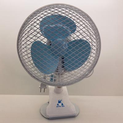 China Wholesale Home Appliances Hot Factory Portable Shaking Table Clip Mini Rechargeable Fan for sale