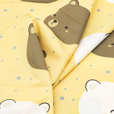 China New Anti Pill Fashion Rayon Hawaii Screen Printing Fabric Reactive Animals for sale