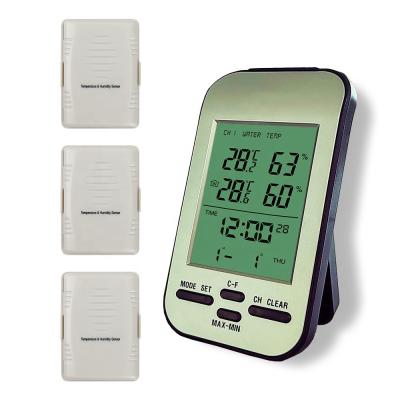 China Digital Weather Station And Wireless Wall Mounted Room Thermometer Clock for sale