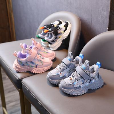 China Breathable Toddler Boys Girls Shoes Lightweight Breathable Sneakers Strap Sporty Tennis Shoes For Running Walking for sale