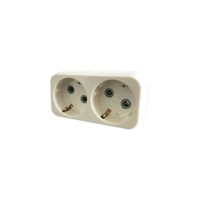 China Good Quality Durable Cheap Global Universal Travel Conversion Socket With Plug for sale