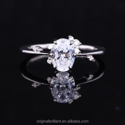 China CLASSIC High Quality 6*8mm Oval Cut Moissanite 10K Soild DEF White Gold Engagement Rings Jewelry for sale