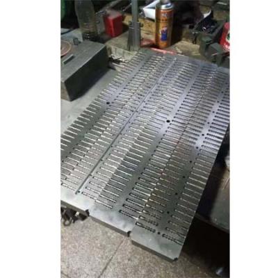 China Nail P20/718/738/NAK80/S136 injection mold card pin low MOQ factory sales of plastic mold using simple good quality for sale