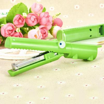 China Cartoon ABS Metal Crocodile Binding Plastic Staplers For School And Office Use for sale