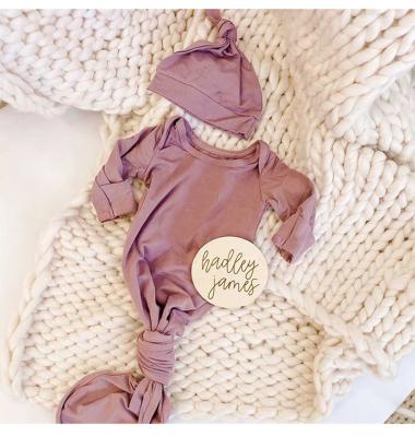 China PORTABLE Customized Size/Pattern 100% Cotton Knitted Baby Wrap Blanket With Hat Set To Wrap Final Bundle for sale