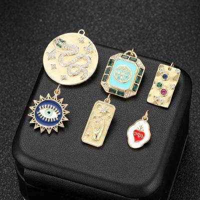 China European and American Style 14k Gold Eye Fashion Design Pendant Necklace Electroplating Pendant Accessories for sale