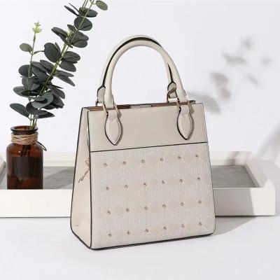 China Embroidery Designer Bags Luxury Women Vintage Style Cross - Body Replica Leather Handbag Luxury Lady Purse Hand Bag for sale