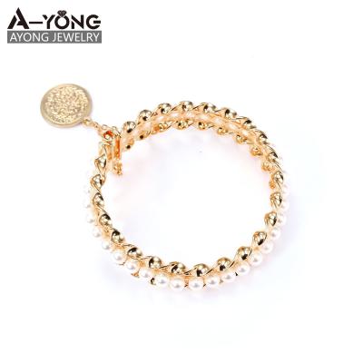 China Vintage Natural Freshwater Pearl Gold Bracelet Personality Bohemian Jewelry for sale