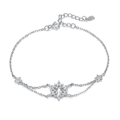 China Wholesale FASHIONABLE Wholesale FASHIONABLE Zircon Women's Luxury Flower Adjustable Bracelet Sterling Silver Snowflake Shiny Bracelet for Girls for sale