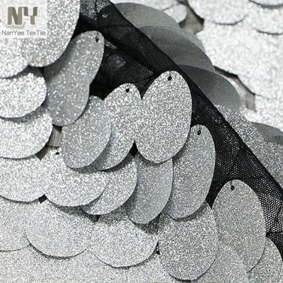 China Nanyee Textile Glitter Style Ellipse 40mm Sequin Fabric Shrink-Resistant for sale