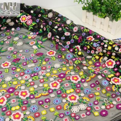 China Breathable Nanyee Guipure Lace Textile Embroidery Multi Colors Tiny Floral Fabric for sale