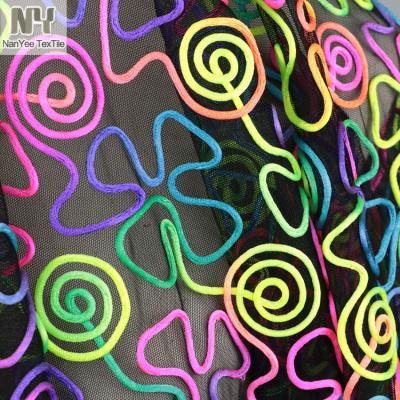 China Nanyee Textile Muliti Shrink-Resistant Color Space Dyed Ribbon Embroidery Fabric for sale