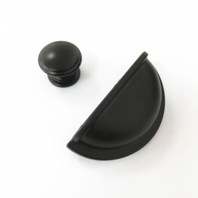 China Modern Traditional Half Moon Shaker Cup Pull Kitchen Cabinet Handle 64mm Hole Centerpieces for sale