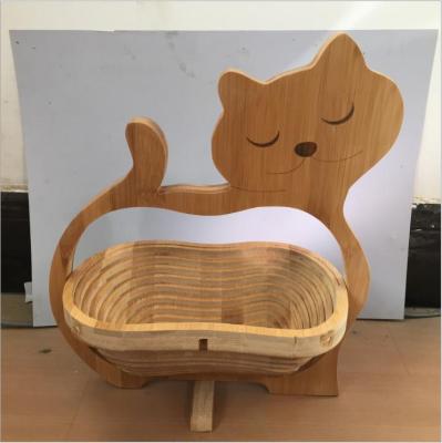 China Cat Shape Folding Collapsible Fruit Viable Natural Bamboo Cute Basket for sale