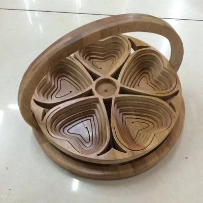 China Viable Shape Natural Bamboo Folding Five Heart Folding Fruit Basket for sale