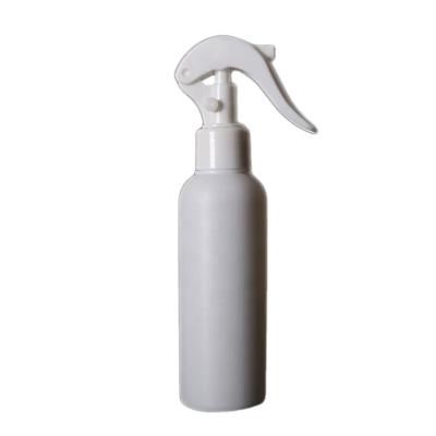 China Various Industries Customized Wholesale 500ml 650ml 750ml 1000ml HDPE Plastic Spray Bottle For Cleaning Products Packaging for sale