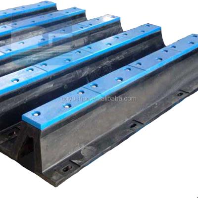 China Durable Marine Super Arch Rubber Fender V Type Dock Rubber Fender For Sale for sale