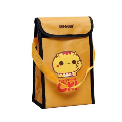 China Waterproof Cute Mini Ice Bag Cooler Insulated Shoulder Bag Kids Cooler Cartoon Baby Small Cooler Bag Zipper for sale