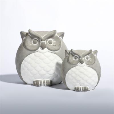 China Custom Handmade Garden Dceroation New Arrival Owl Statue Cement Garden Ornament For Sale for sale