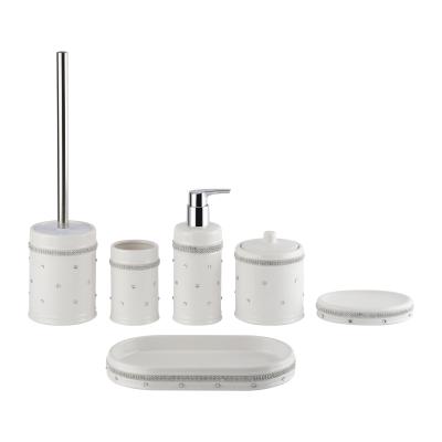 China Ronde vorm keramische badkamer accessoires set witte kleur met acryl decor badkamer countertop accessoires Te koop