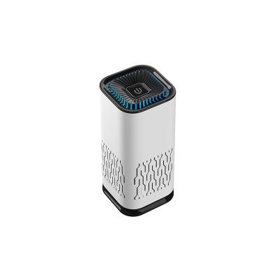 China Hotel Aluminum Alloy 4.7v High Quality Low Noise Mini Car Portable Air Purifier for sale