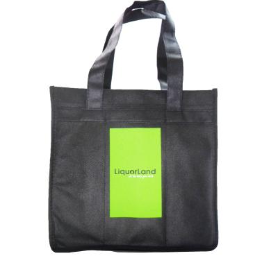 China Customized liquorland handled black non woven 6 compartment wine bag with dividers for Australia market for sale