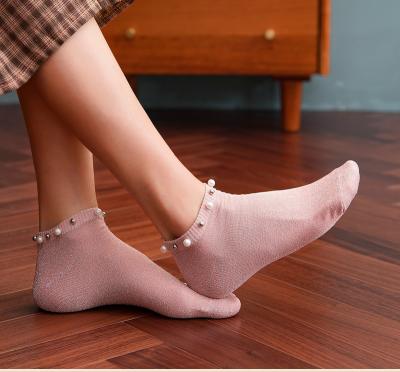 China Wholesale Anti-Fault WOMEN LUREX Socks Fashion SHINY DESIGN NEW PEARL CUTE WOMEN SOCKS for sale