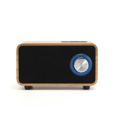 China Portable Stereo Sound Fm Radio Microphone Small Computer Computer Wireless Speakers For Outdoor for sale