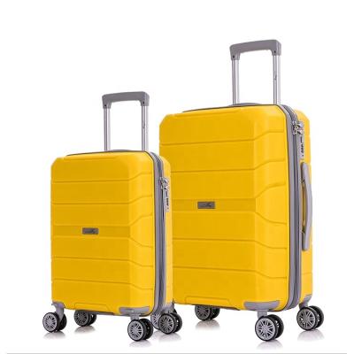 China PP Material Is Lightweight Durable Trolley PP Suitcase Set 18