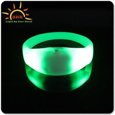 China Crazy Cool Wholesale Remote Control Bracelet LED Silicone Wristbands for sale