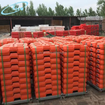 China Easily assembled plastic barrier feet can water fill concrete or for sale