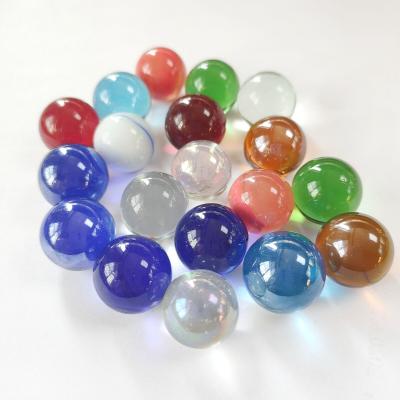 China Small Solid Red Colored Crystal Clear Glass Ball Swimming Pool Decoration for sale