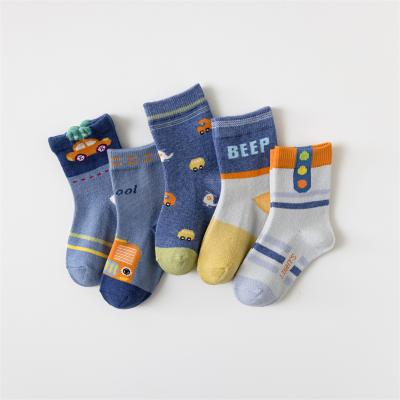 China Autumn And Winter Young Girls Teen Socks Cartoon Wholesale Cute Breathable Socks For Baby Original Cotton For 1-12 Years for sale