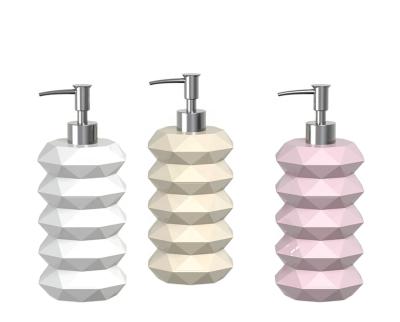 China Sustainable Three Color Set Resin Home Hotel Soap Dispenser Lotion Bottle Lotion Dispenser for sale