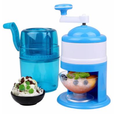 China Mini Portable Ice Crusher Chopper Outdoor Plastic Blue Manual Ice Crusher for sale