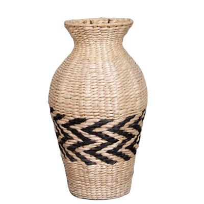 China Natural Viable Water Hyacinth Seagrass Storage Baskets Flower Pot for sale