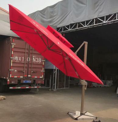 China The parasol factory wholesale cantilever umbrella for gerden restaurant for sale