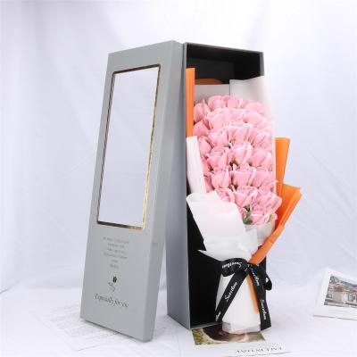 China Romantic Flowers Wholesale Special Preserved Cheap Artificial Rose Gift Soap Flower Bouquet Gift Boxes Set For Mother's Day 2021 for sale