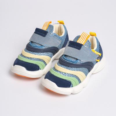 China Good Quality Round Children Outdoor Sports Breathable Mesh EVA Shoes Casual Sneakers for sale