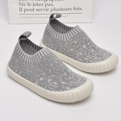 China Latest Design Flat Kids Knit Slip On Comfort Flat Sneakers Unisex Kids Running Walking Shoes for sale