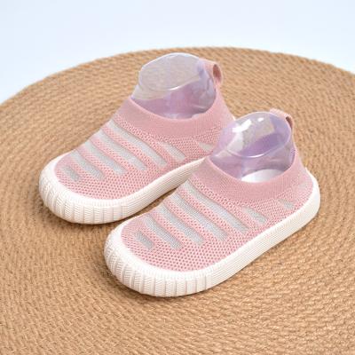 China Breathable Flat OEM Knit Fabric Kids Sneakers Casual Summer Mesh Slip On Shoes for sale