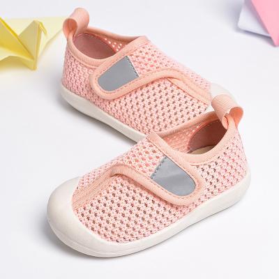 China Summer 2022 Mesh Flat Children's Casual Breathable New Fly Woven Shoes Hollow-out Upper for sale